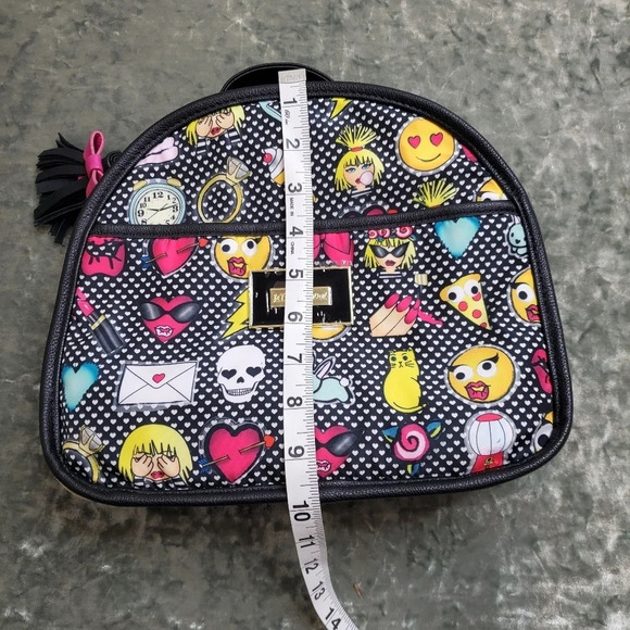 Betsey Johnson Emoji Train Case - Picture 7 of 9